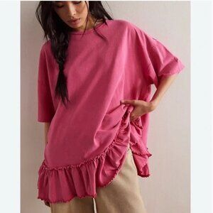 Free People NWT pink Oversized Why Yes Tee size XS New with tag